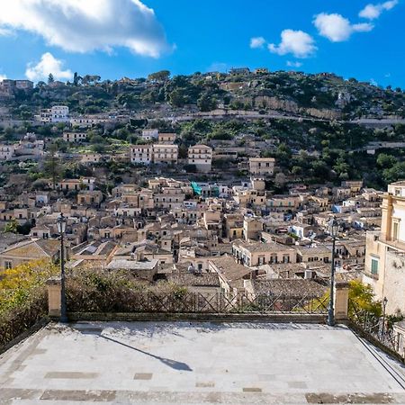 Luxury House Le Nuvole Modica Exterior foto
