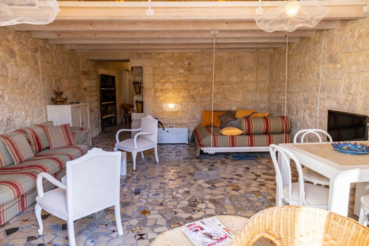 Luxury House Le Nuvole Modica Exterior foto