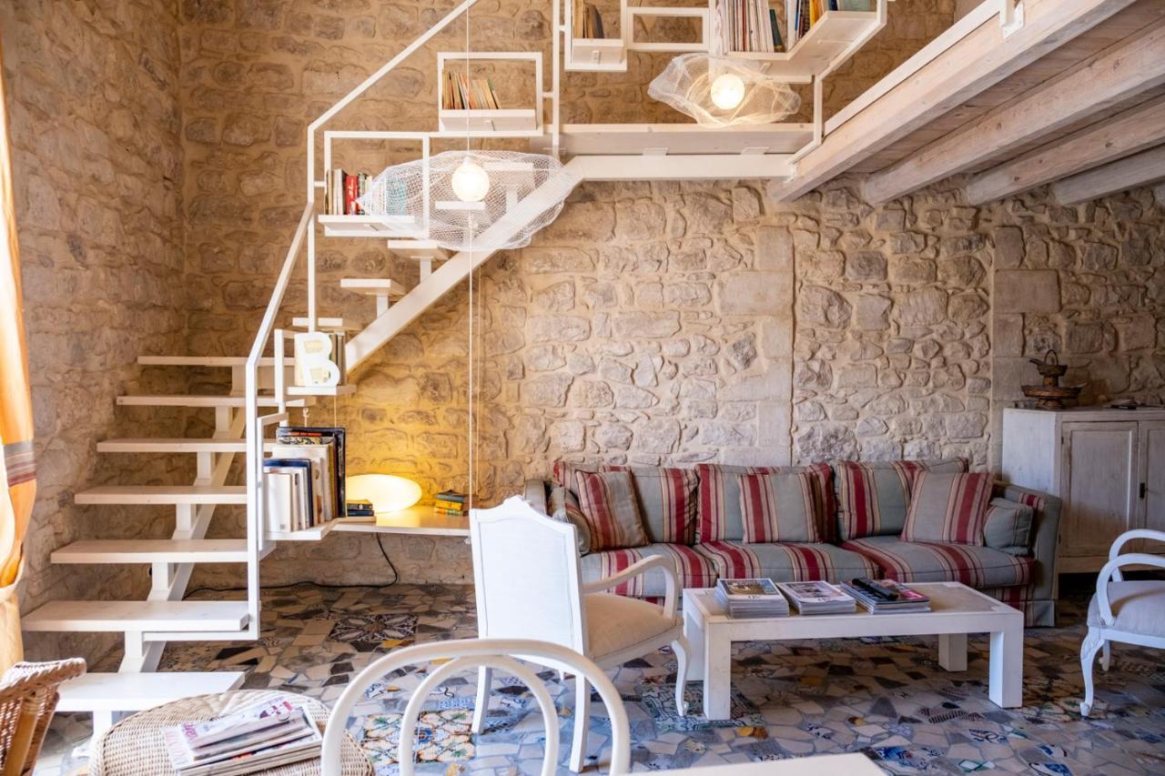 Luxury House Le Nuvole Modica Exterior foto