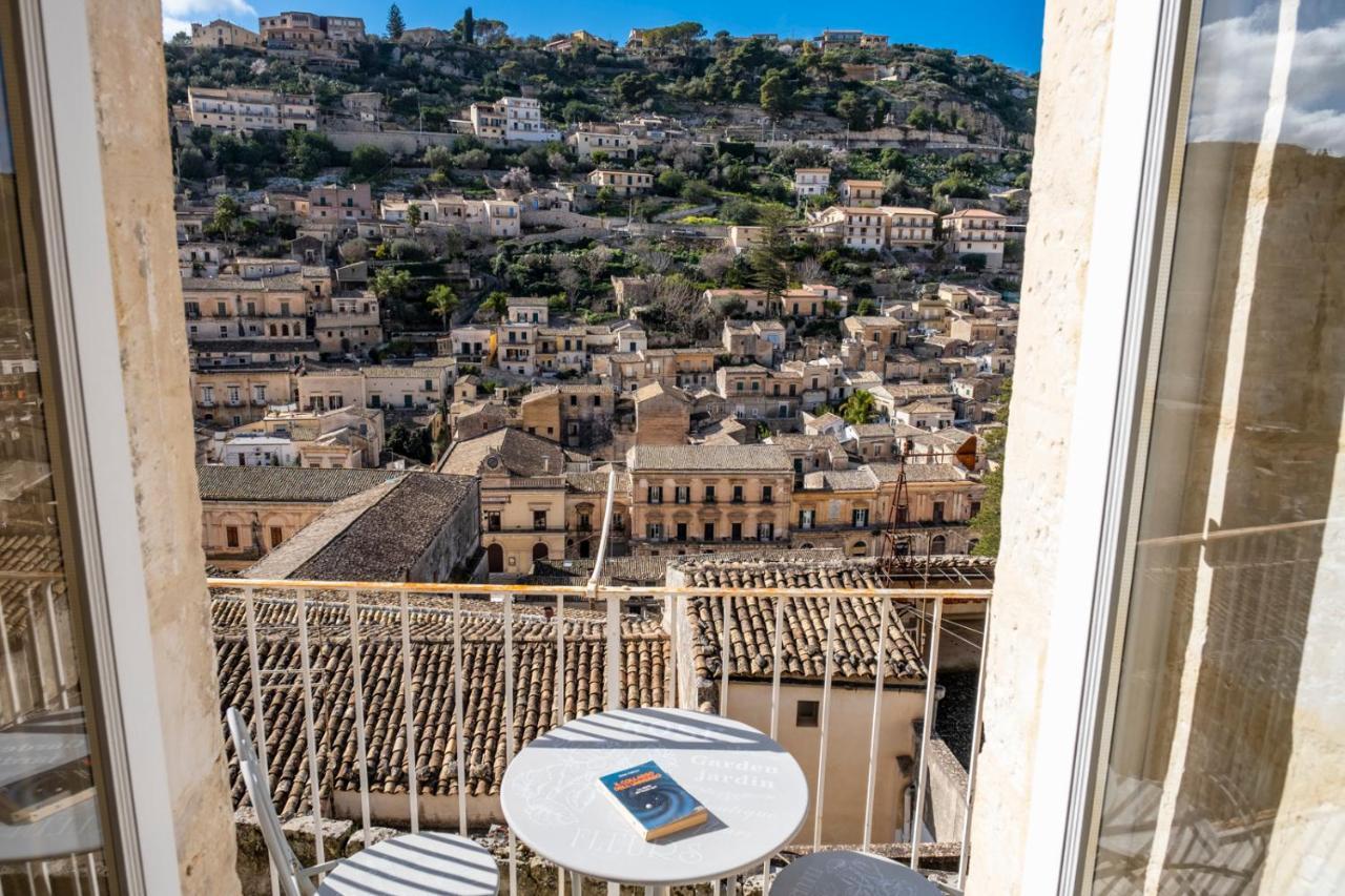 Luxury House Le Nuvole Modica Exterior foto