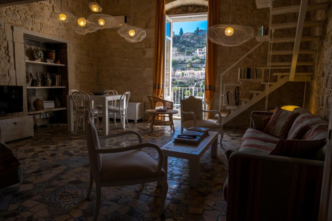 Luxury House Le Nuvole Modica Exterior foto