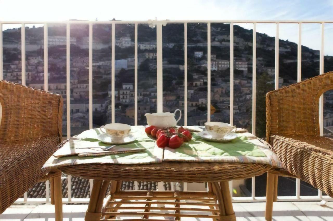 Luxury House Le Nuvole Modica Exterior foto
